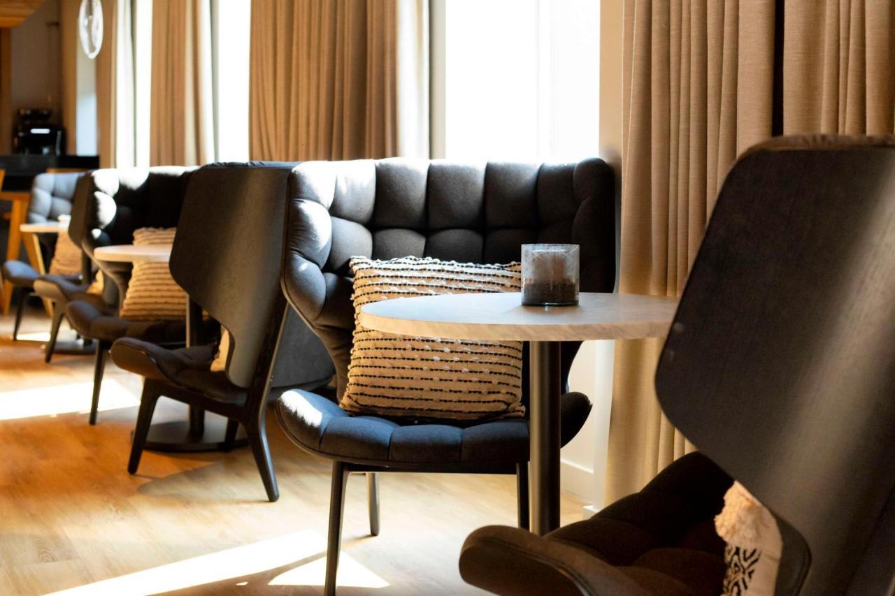 Hotel The Lloyd Stamford, Tapestry Collection By Hilton Exterior foto
