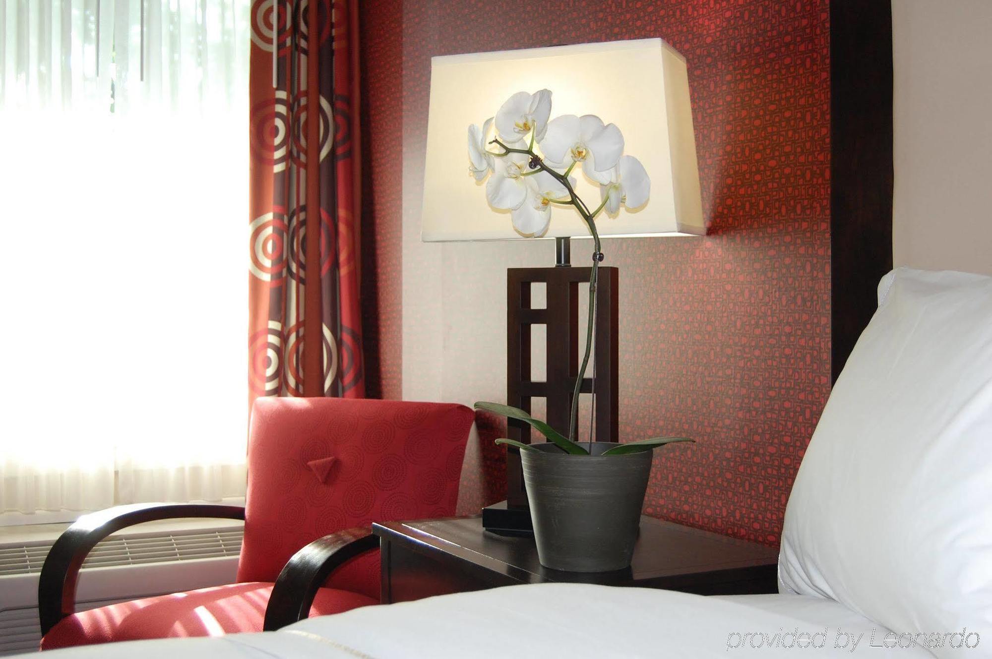 Hotel The Lloyd Stamford, Tapestry Collection By Hilton Exterior foto